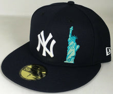Load image into Gallery viewer, New York Yankees New Era 59FIFTY Statue Of Liberty Apple Exclusive New !!!
