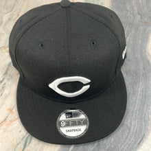 Load image into Gallery viewer, Cincinnati Reds snapback
