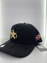 Load image into Gallery viewer, Big boss wall of fame snapback hat 🧢
