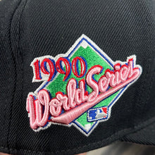 Load image into Gallery viewer, Cincinnati reds pro Standard snapback
