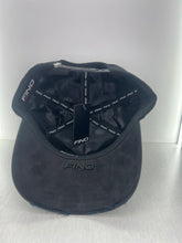 Load image into Gallery viewer, Gallo fino all black La snapback hat
