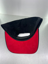 Load image into Gallery viewer, Elegua red bottom SnapBack hat
