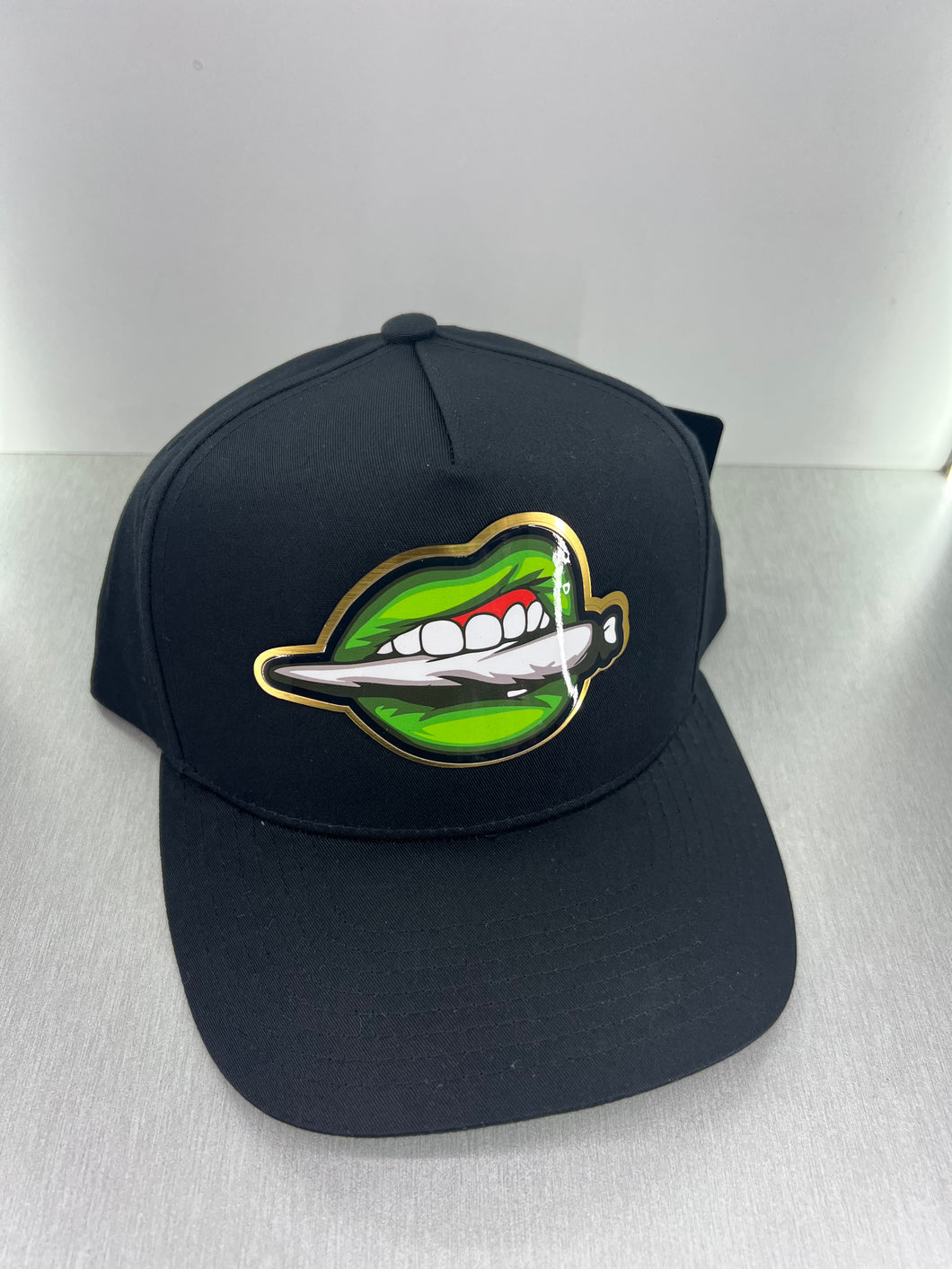 Fashion snapback hat 🧢
