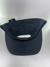 Load image into Gallery viewer, Fashion snapback hat 🧢
