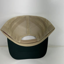 Load image into Gallery viewer, Trebol snapback hat
