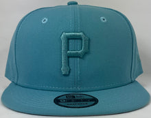 Load image into Gallery viewer, Pittsburg Pirates Baby Blue 9FIFTY New Era Adjustable Snap Back Brand New !!!
