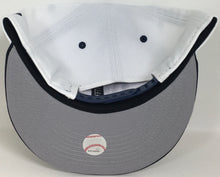 Load image into Gallery viewer, Minnesota Twins New Era 9FIFTY Adjustable Navy Blue/Red Snap Back Brand New !!!
