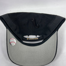 Load image into Gallery viewer, Pittsburgh Pirates 🏴‍☠️ Ajustable Hat 47 Brand
