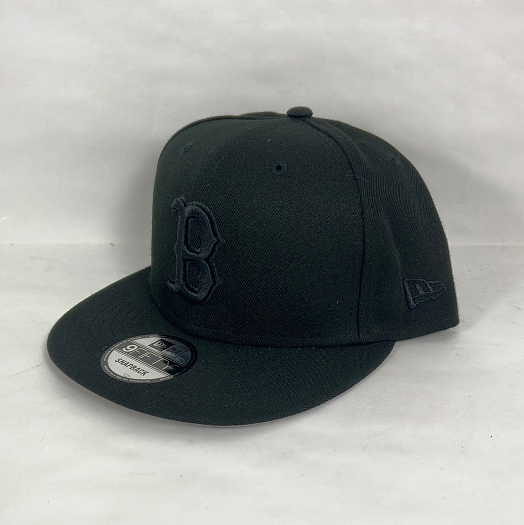 Boston Red Sox New Era Snapback Hat 🧢 All Black