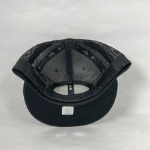 Load image into Gallery viewer, Las Vegas Raiders New Era Truker Style Snapback Hat 🧢
