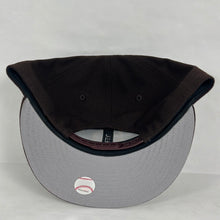 Load image into Gallery viewer, San Diego Padres brown new era snapback hat 🧢
