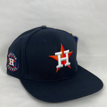 Load image into Gallery viewer, Houston Astros pro Standard snapback
