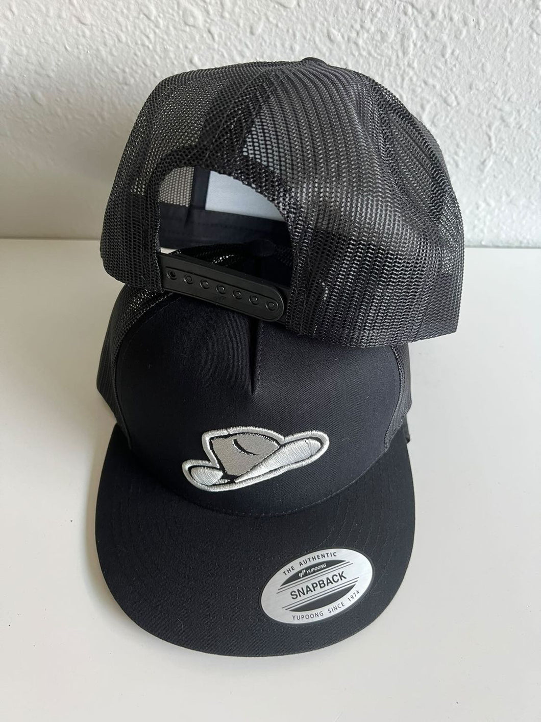 Sombrero Cow Boy Hat Black/Gray Snap Back Adjustable Trucker Style Brand New !!!