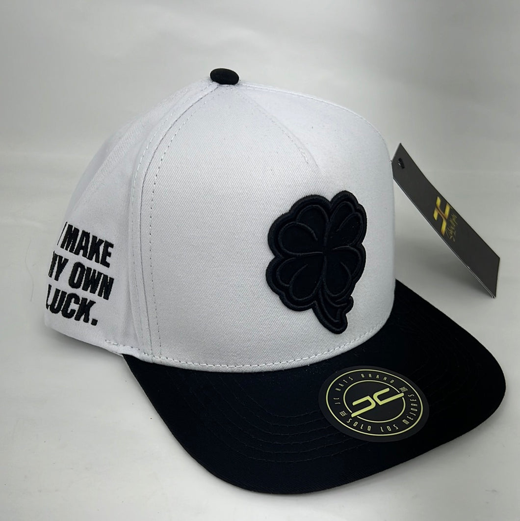 Jc black white trebol