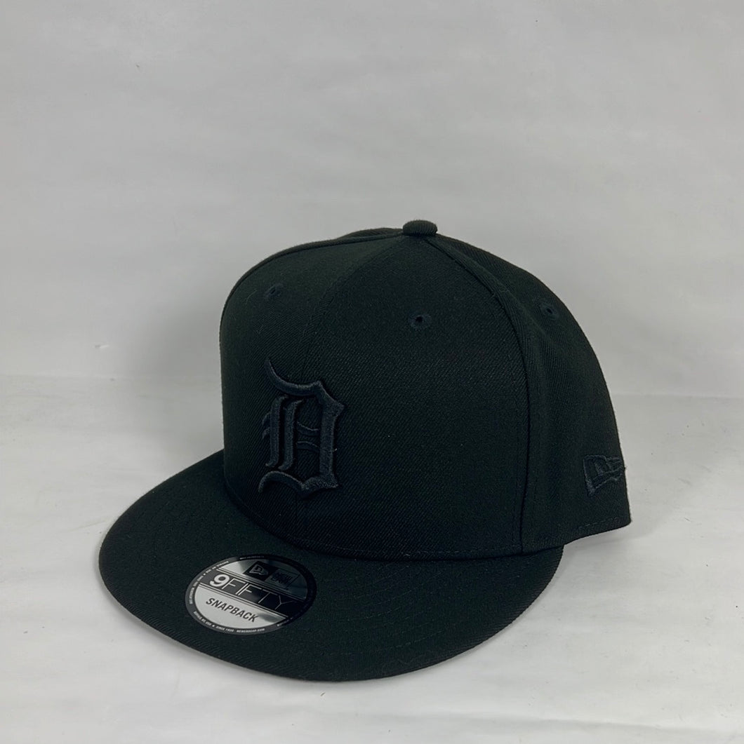 Detroit tigers new era snapback all black