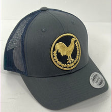 Load image into Gallery viewer, Gallo 🐓 dorado snapback hat gray front navy blue mech
