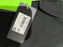 Load image into Gallery viewer, Hugo boss polo size XL
