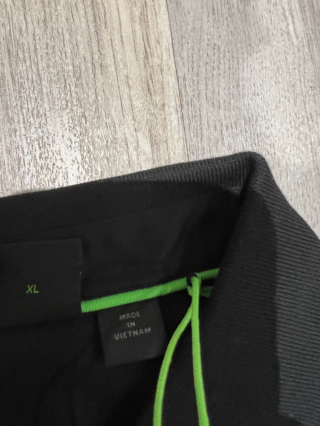 Hugo boss polo size XL