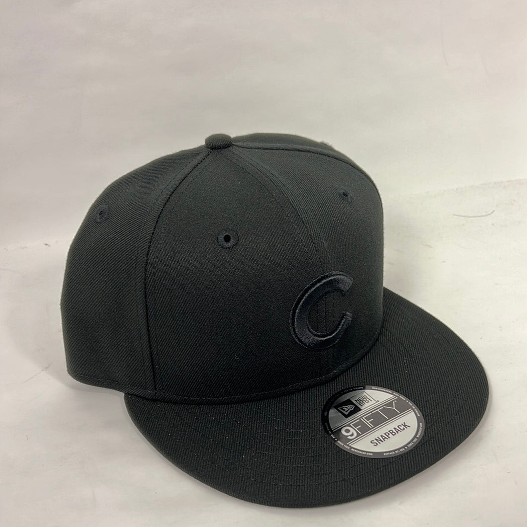 Chicago Cubs New Era Snapback Hat All Black Gray Bottom