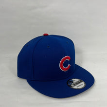 Load image into Gallery viewer, Chicago Cubs New Era Snapback Blue , Gray Bottom
